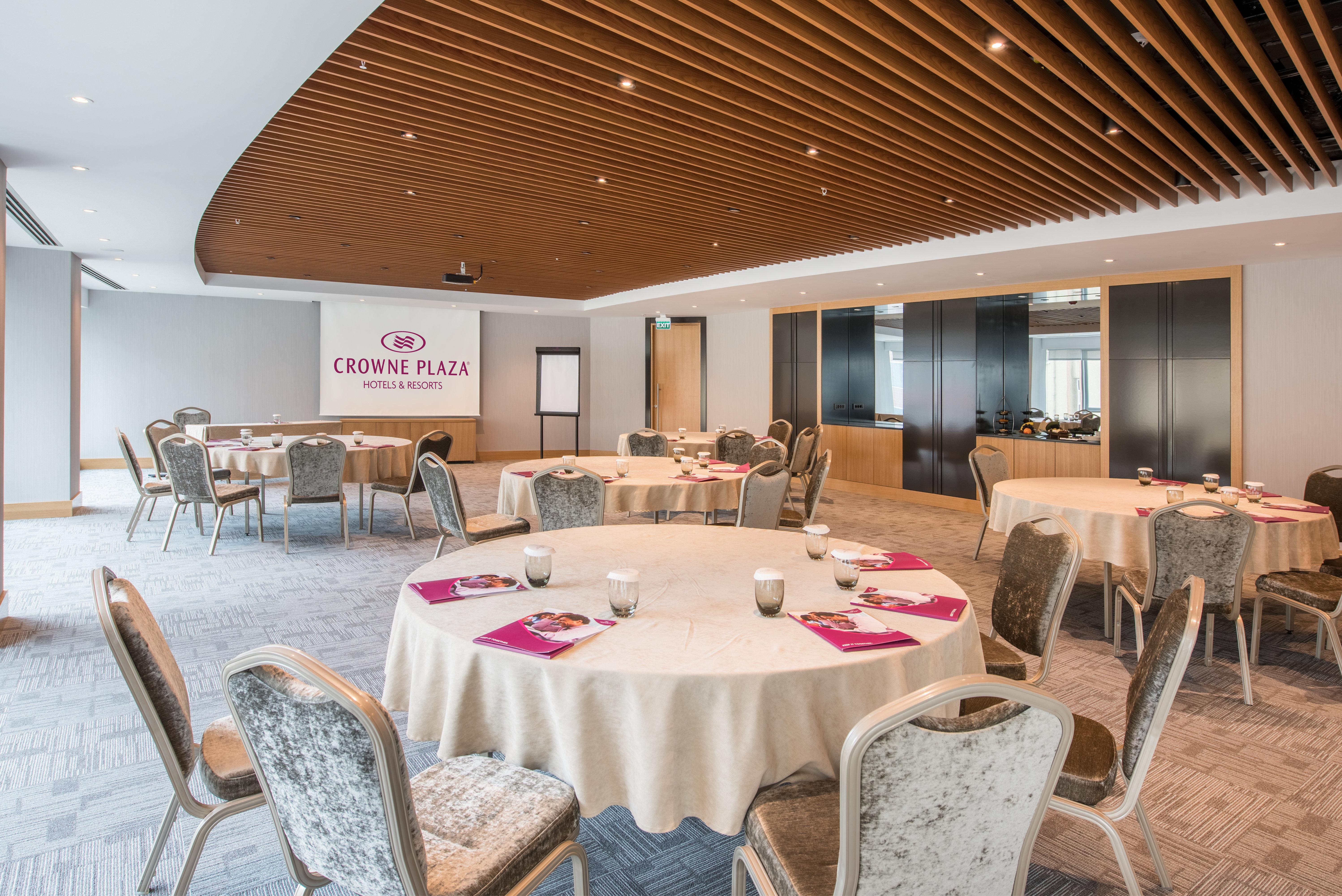 Crowne Plaza Istanbul Oryapark By Ihg Hotel Buitenkant foto