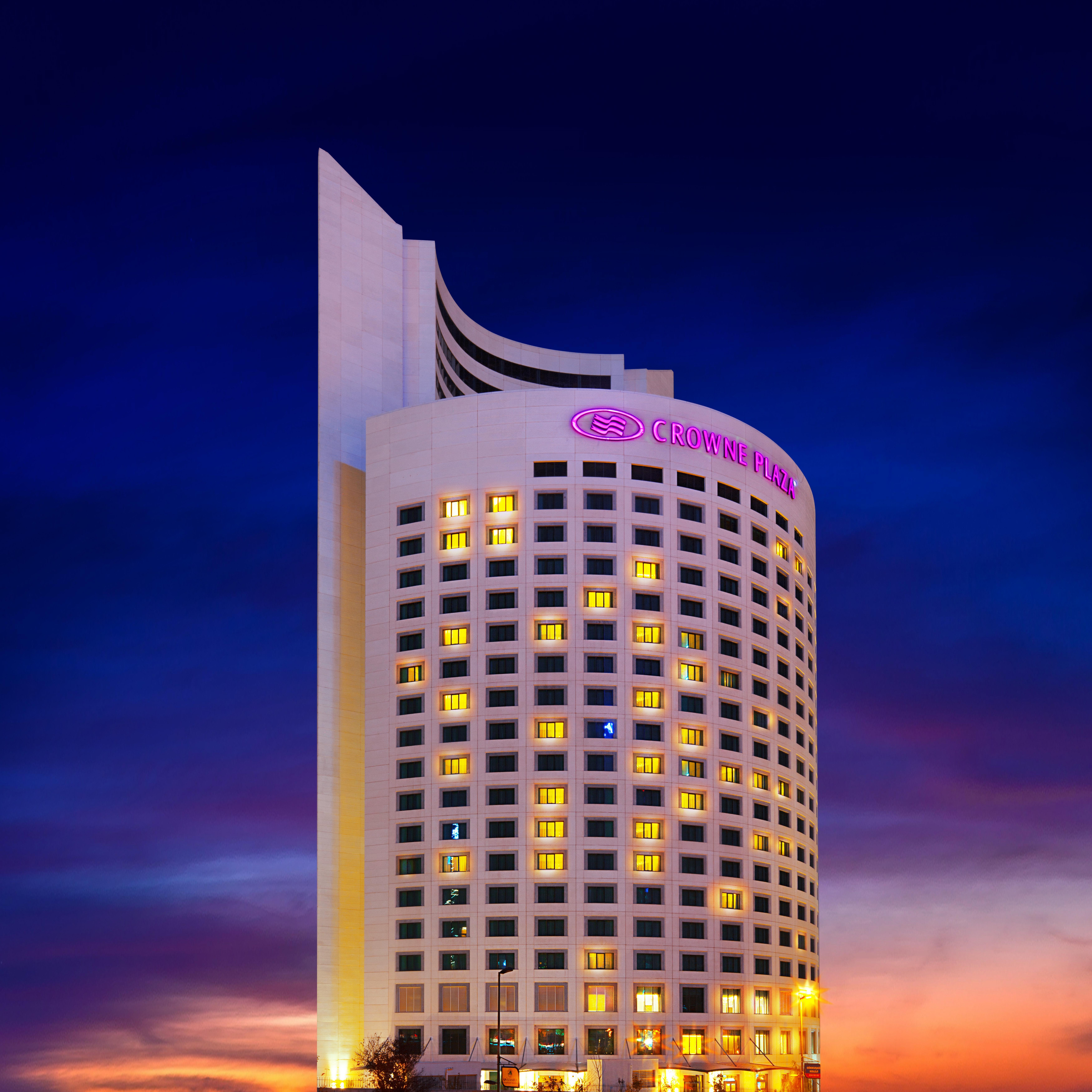 Crowne Plaza Istanbul Oryapark By Ihg Hotel Buitenkant foto